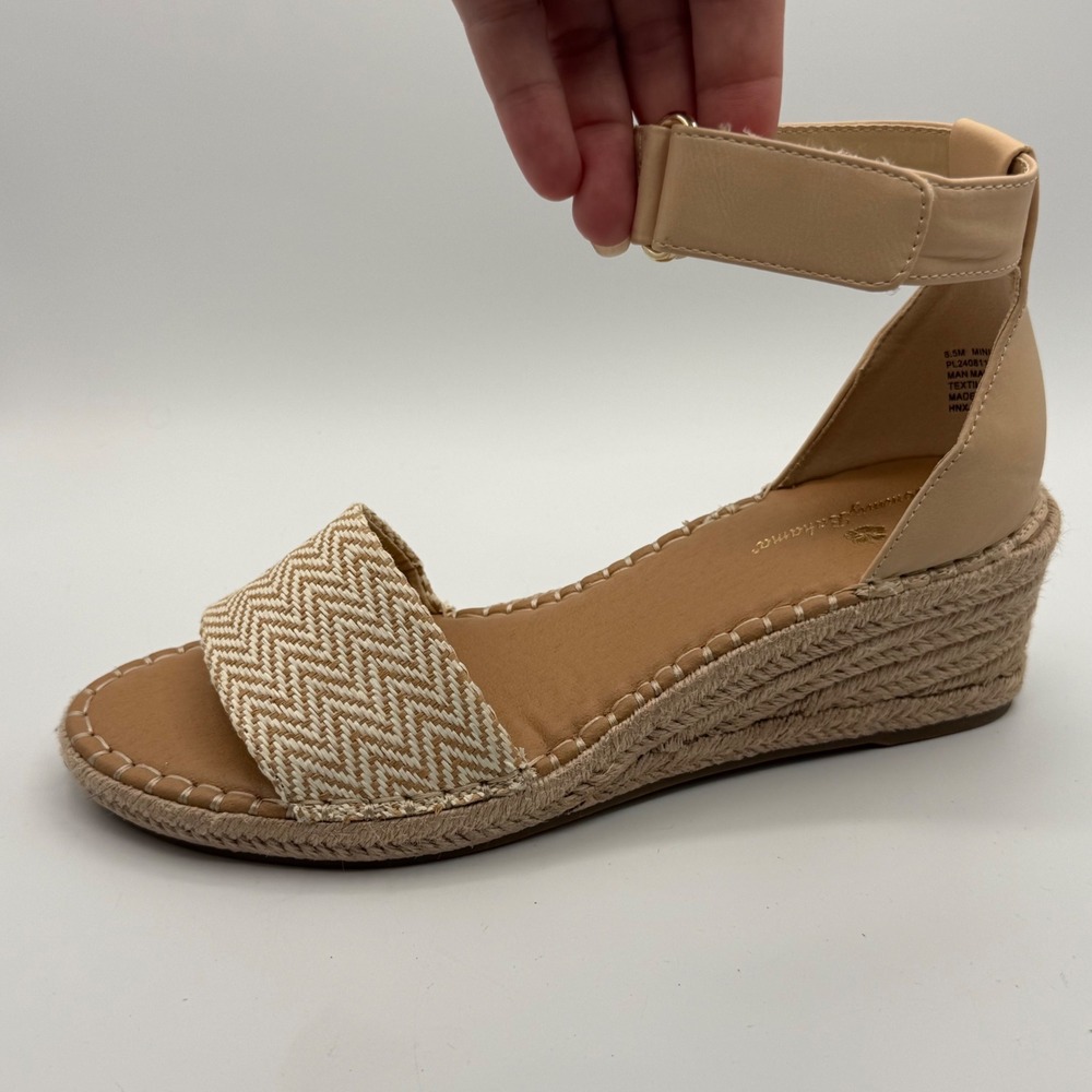 Tommy Bahama Mini Mayla Sandals Women 8.5 Tan Excellent Chevron Wedge Espadrille - Picture 5 of 5